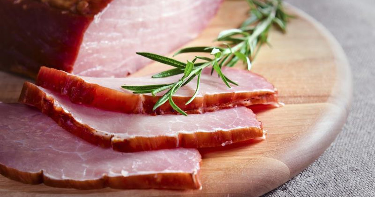 How Many Calories Are in Smoked Ham? | LIVESTRONG.COM How Many Slices Of Ham Is 2 Ounces