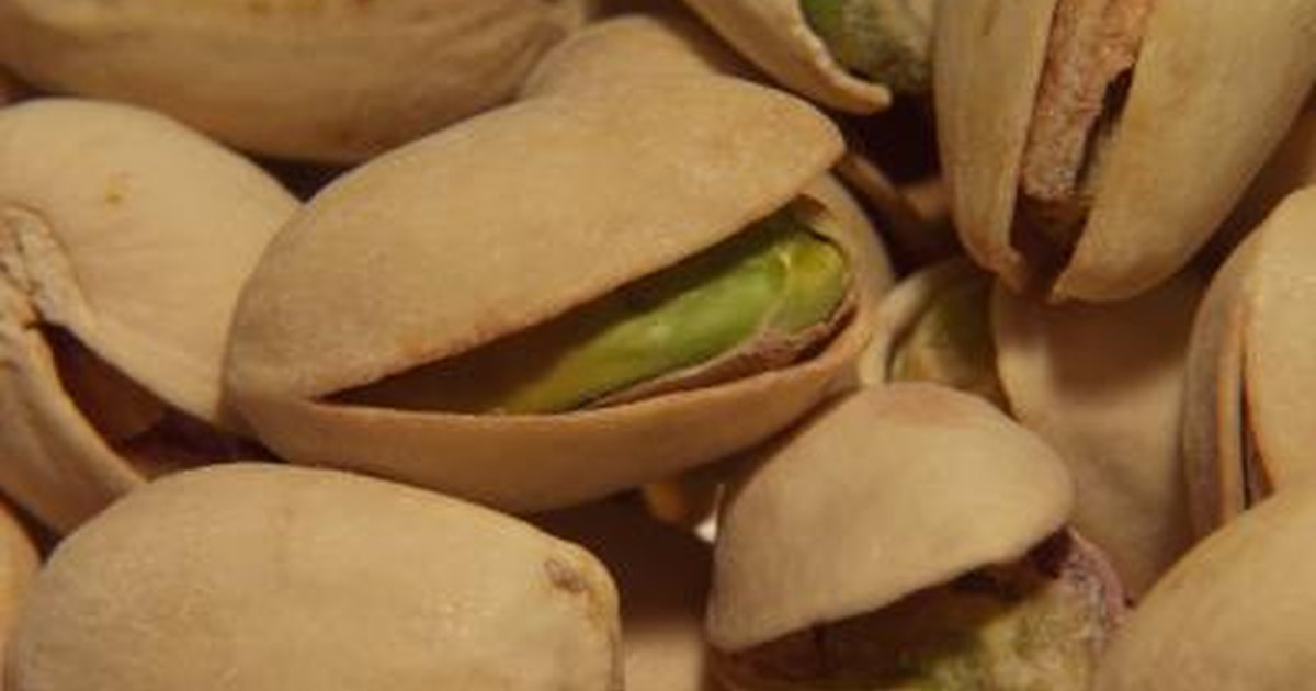 Can Pregnant Women Eat Almonds 11