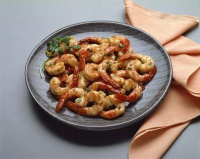How to Cook Shrimp With Vegetables