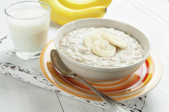 How Much Oatmeal Should I Eat for Breakfast to Boost Metabolism?