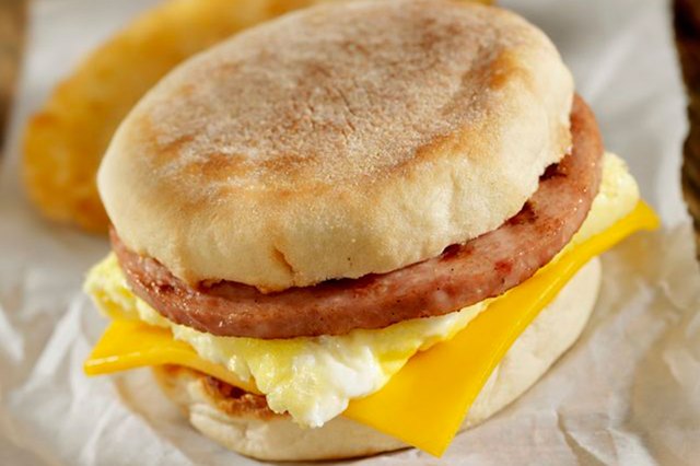how to make a mcdonalds bacon and egg mcmuffin