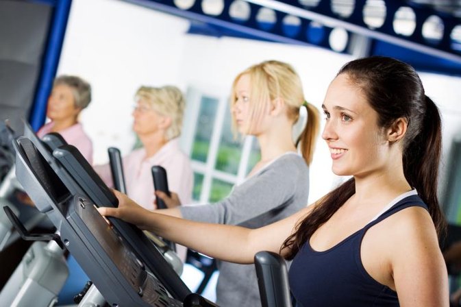 The Best Sneakers to Use in the Gym for Elliptical Machines
