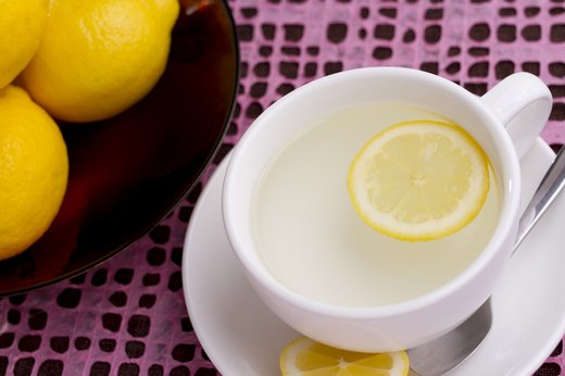7. Drinking Hot Water With Lemon: The Eastern Take