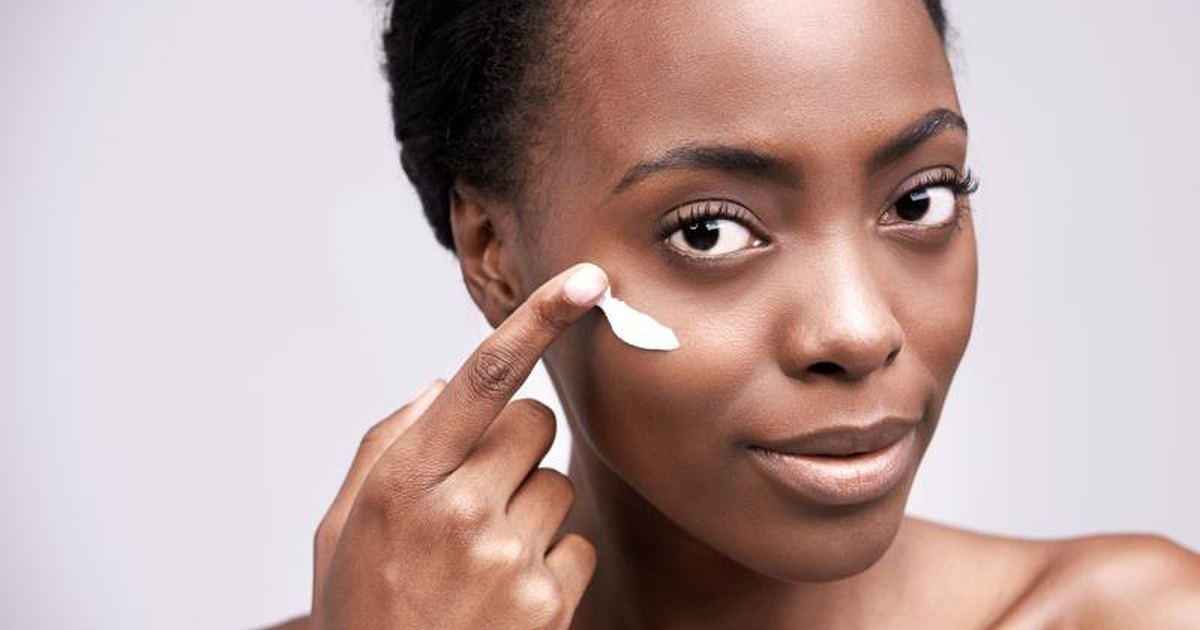 The Best Creams to Treat Dark Eye Circles in Black Women | LIVESTRONG.COM