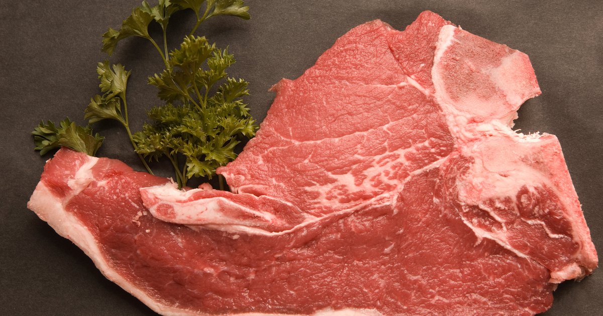 How to Defrost Pork Chops at Room Temperature | LIVESTRONG.COM