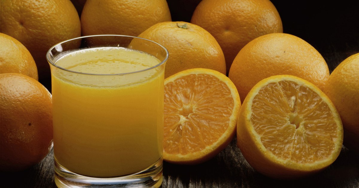 How to Drink Orange Juice After a Workout for Vitamin C ...