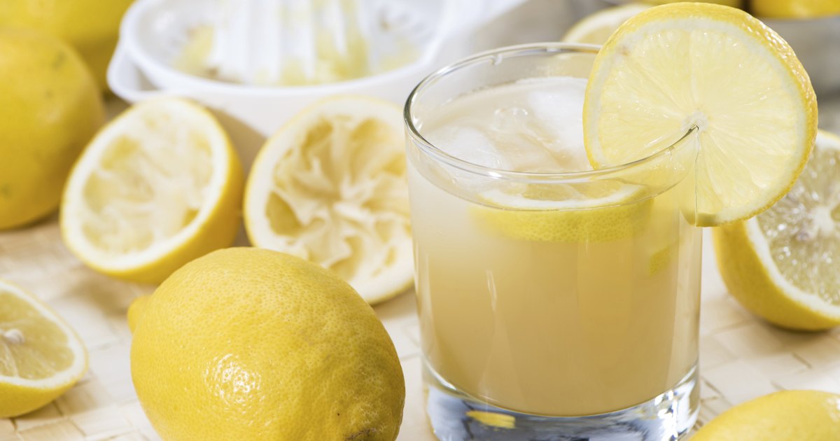 Is Drinking Lemon Juice Safe for Pregnant Women ...