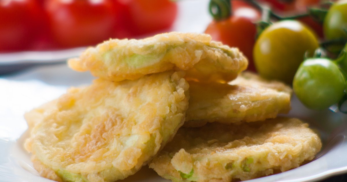 Breading and Batter for Deep-Fried Squash | LIVESTRONG.COM
