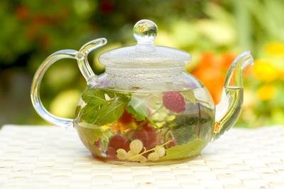 The Best Herbal Tea for Nausea