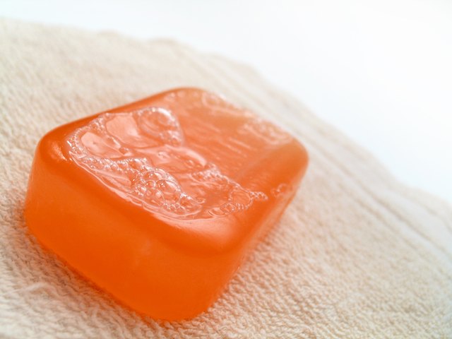 Benefits of Glycerin Soap | LIVESTRONG.COM