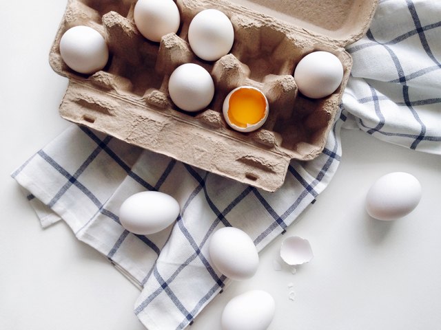 Eggs, a brain food, contain choline; but you need to eat the yolk.