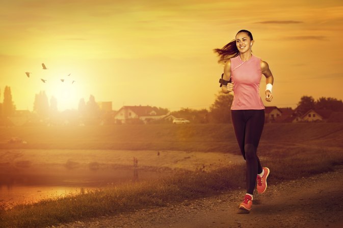 How Much Running Is Healthy for a Teenage Girl?