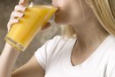 How to Drink Grapefruit Juice to Lose Weight | LIVESTRONG.COM