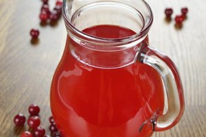 Is Cranberry Juice Safe to Drink While Pregnant ...