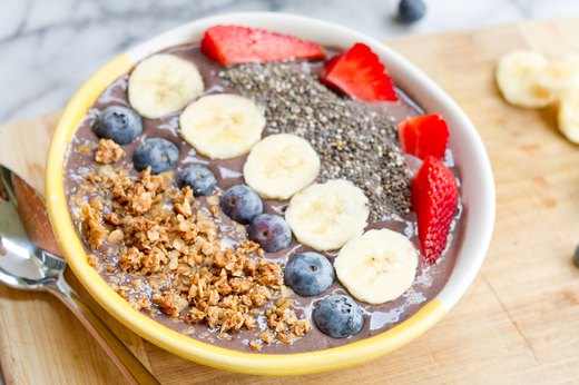 2. If You Like Smoothies … Try a Smoothie Bowl