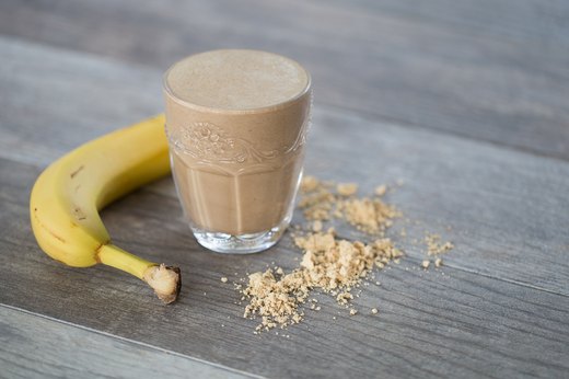 6. Peanut Butter and Chocolate Protein Shake (250-350 calories)